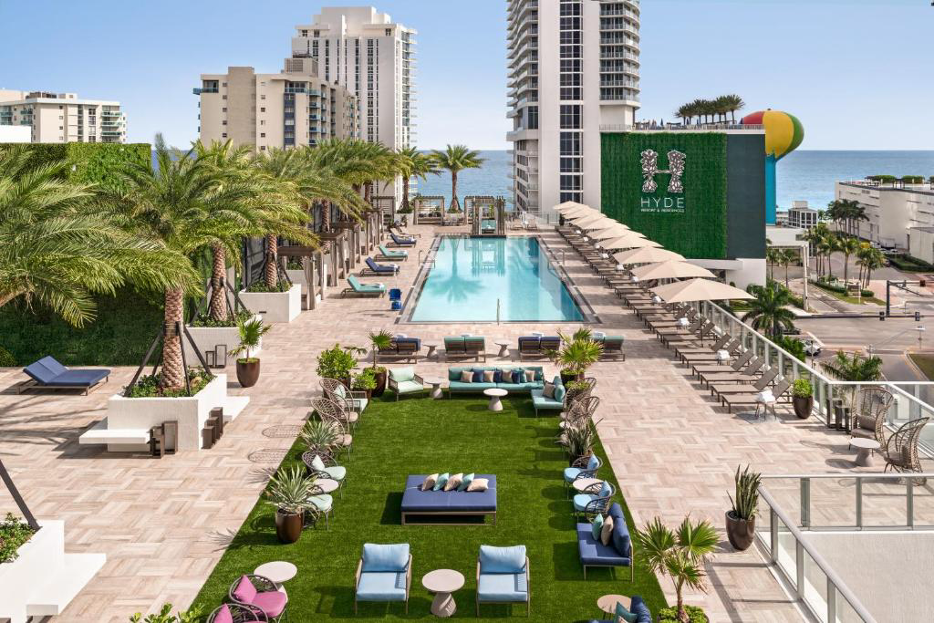 Hyde Beach Condo